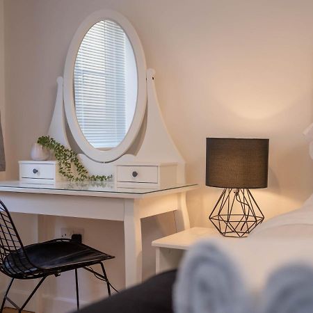Modern & Central - King Bed, Super Fast Wi-Fi CBG Exterior foto