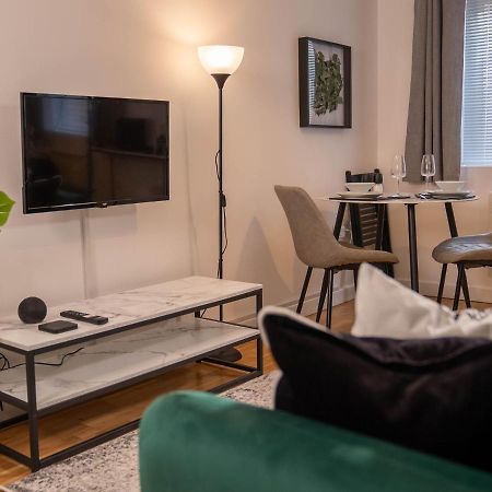 Modern & Central - King Bed, Super Fast Wi-Fi CBG Exterior foto